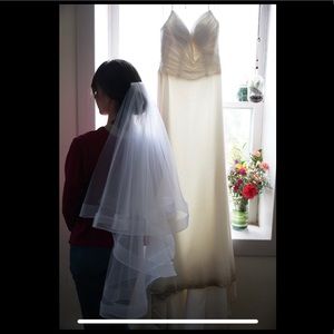 Horsehair Fingertip length white bridal veil